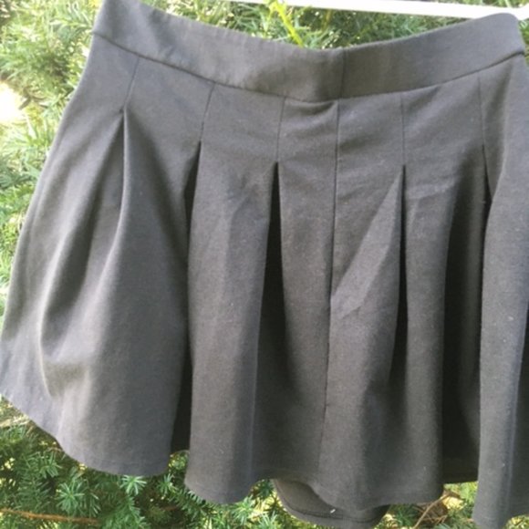 Cute, Preppy, Black, American Eagle, Mini, Skirt - Picture 3 of 5